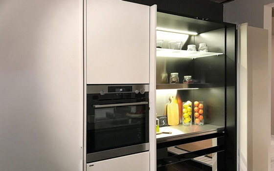 Scic Cucina colonne con workstation